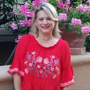 Meet your Posher, Bevra